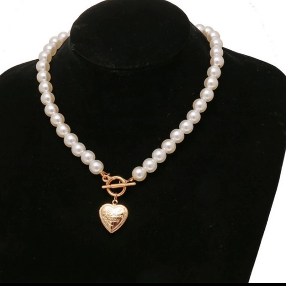 Pearl Heart Necklace Choker - Picture 3 of 4